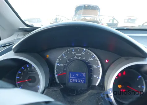 2013 Honda Fit from USA, damaged, VIN JHMGE8H3XDC068743